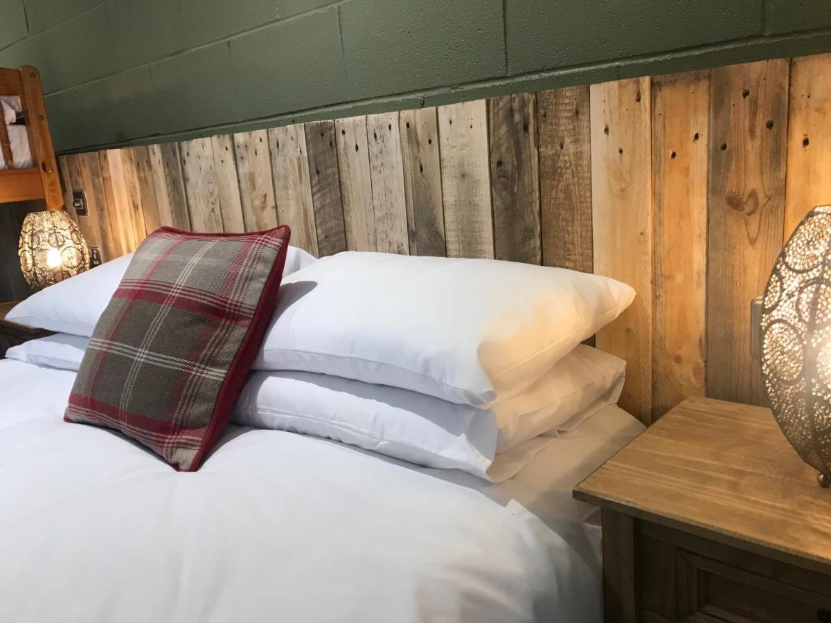 Rostrevor Mountain Lodge - Glamping Pods - Revive Sauna & Hot Tubs Dış mekan fotoğraf