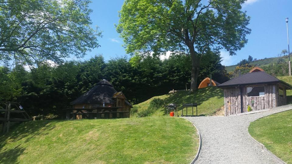 Rostrevor Mountain Lodge - Glamping Pods - Revive Sauna & Hot Tubs Dış mekan fotoğraf