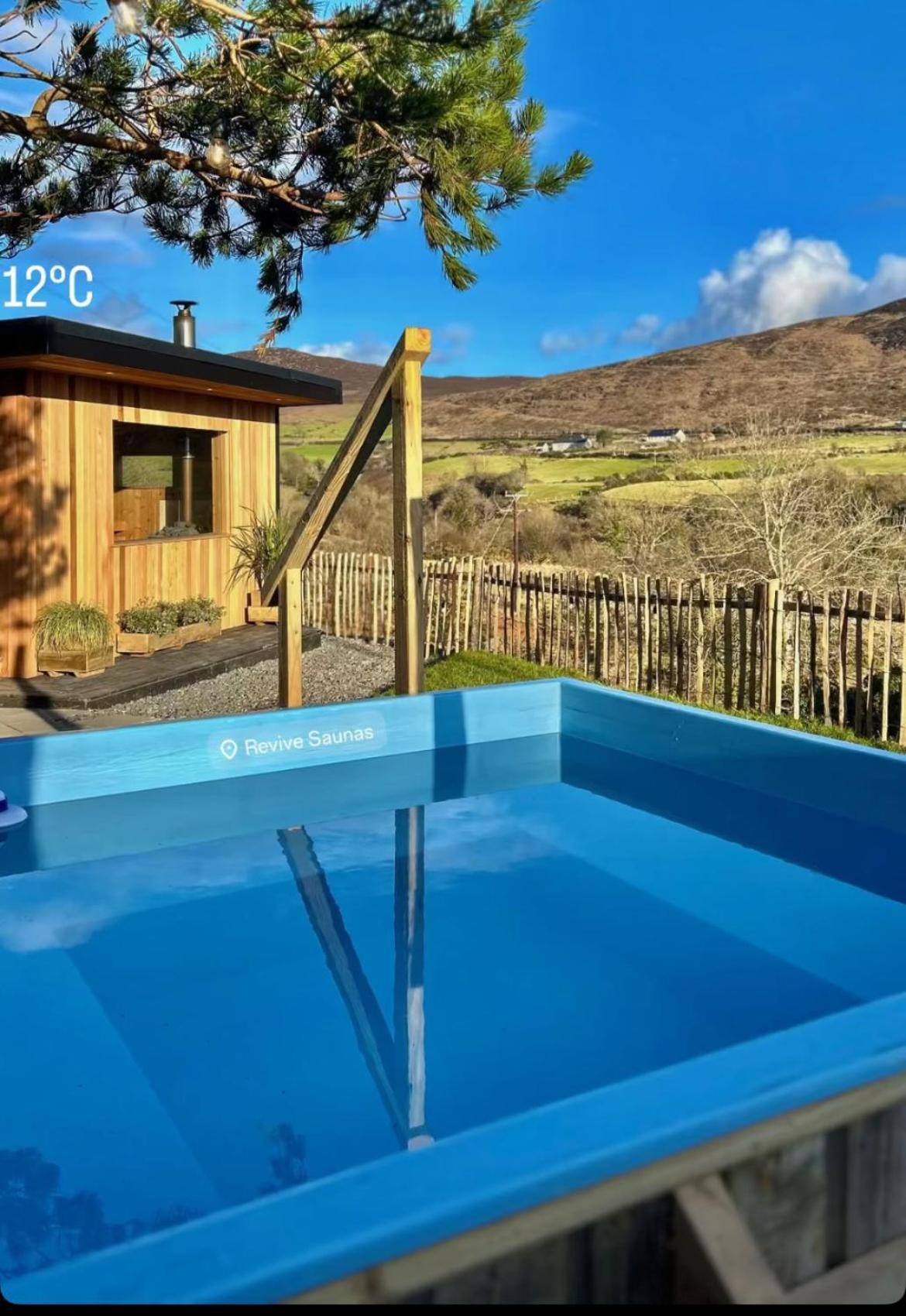 Rostrevor Mountain Lodge - Glamping Pods - Revive Sauna & Hot Tubs Dış mekan fotoğraf